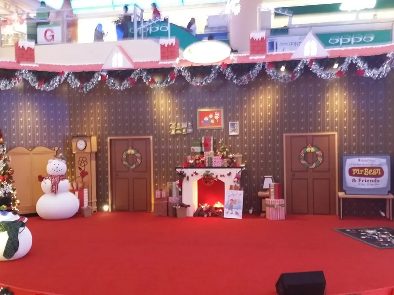 Dubai Airport Surprises Families with LEGOLAND® Dubai Resort and Dubai Customs Collaboration