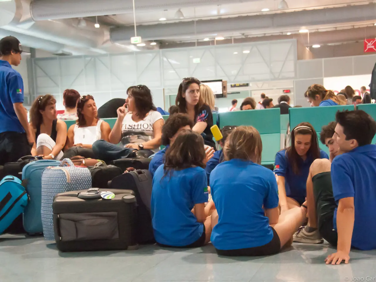 Dubai Airport Experiences Unprecedented Surge in Traffic, Serving 46 Million Travelers in First...