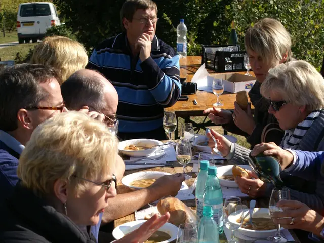 Strategies for Maintaining Wellness During Journeys: Diet and Fitness Recommendations