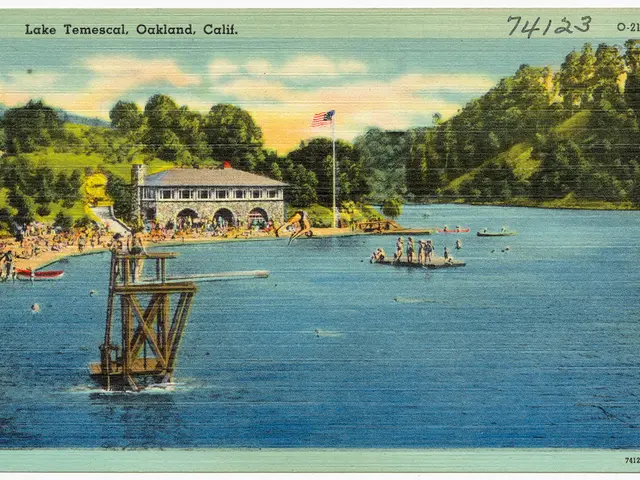 Sailing on the Mississippi River, following in the footsteps of Mark Twain in the American South