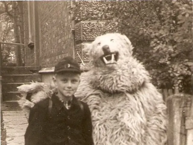 Tourist perishes while posing for selfie with a bear in Romania