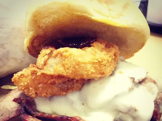 Identifying OverabUNDance of Pessimistic Individuals: Recognizing and Coping Strategies