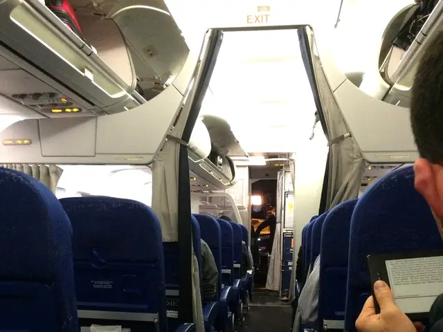 Airline seating advice from a sleep specialist: Discover the ideal plane seat for maximizing rest...