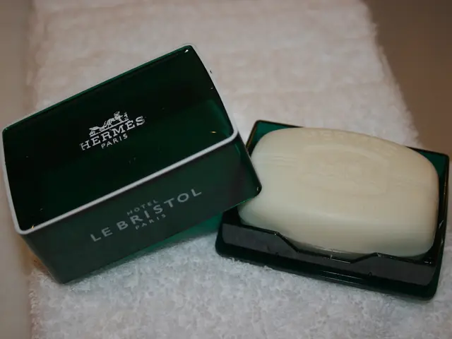 Effortlessly Clean Tempurpedic Pillows for Optimal Results