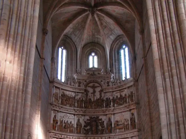 Concerns Arise Among Fort Worth Artists over Missed Chances for budding Talent due to Art Center's...