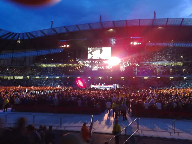 In this picture we can see a concert like place in which there are some people, lights and...